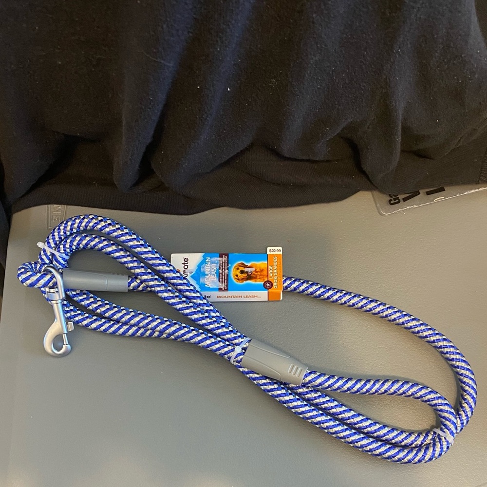 PetMate Mountain Leash